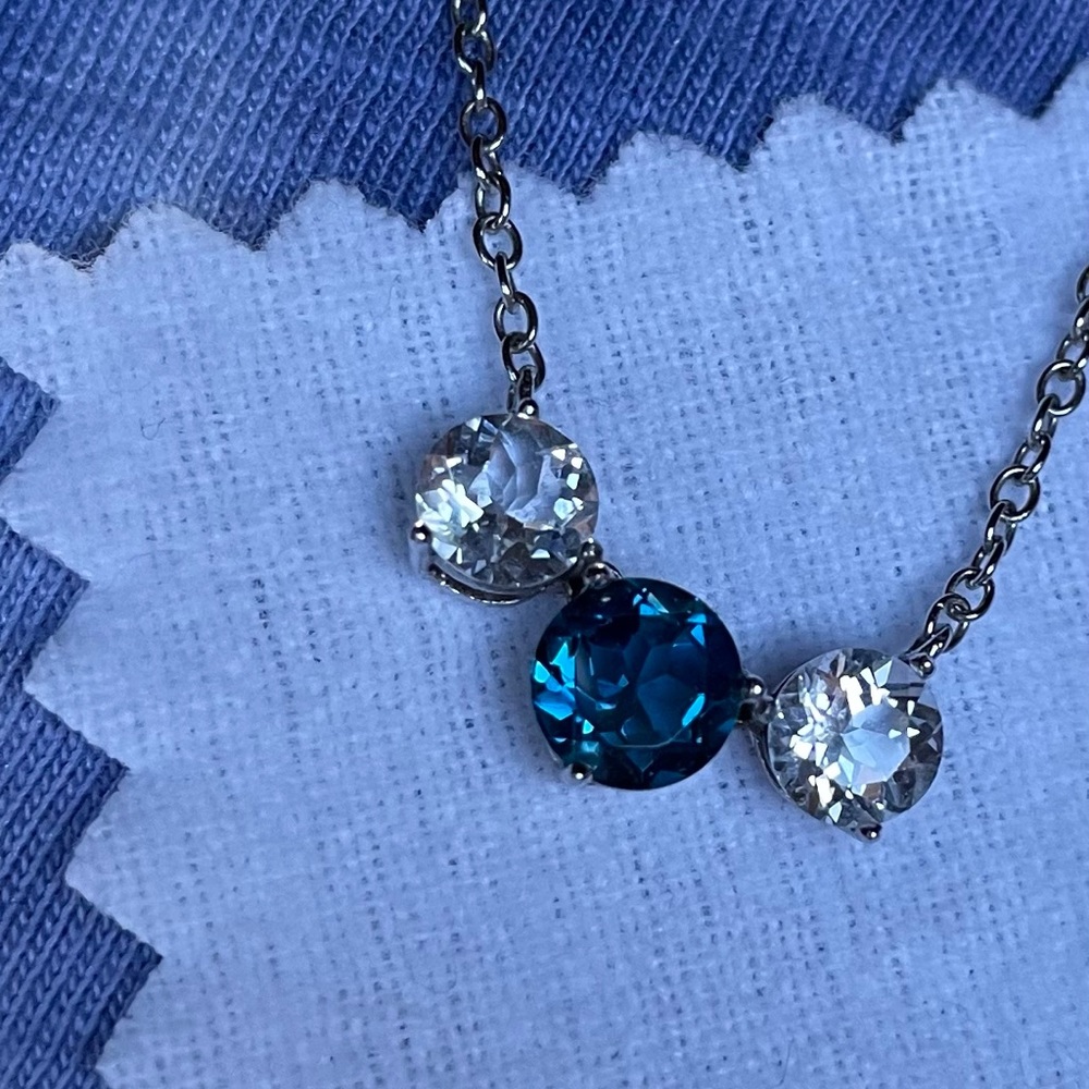 Mixed topaz and sterling silver necklace